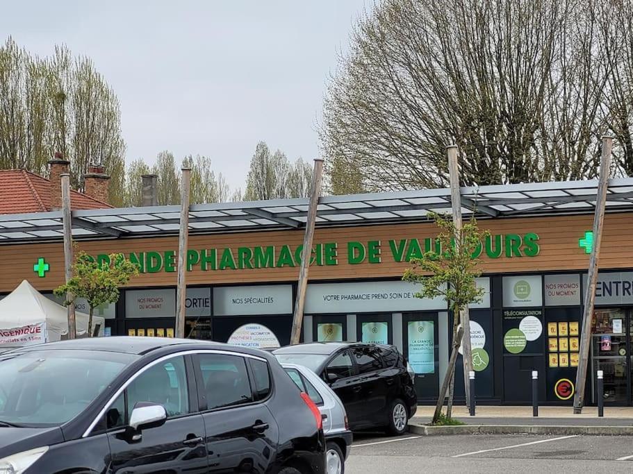 Joli T2, Terrasse Et Jardin, Ideal Pour Familles, A 15 Min De L'Aeroport Roissy Cdg Tremblay-en-France Exterior foto