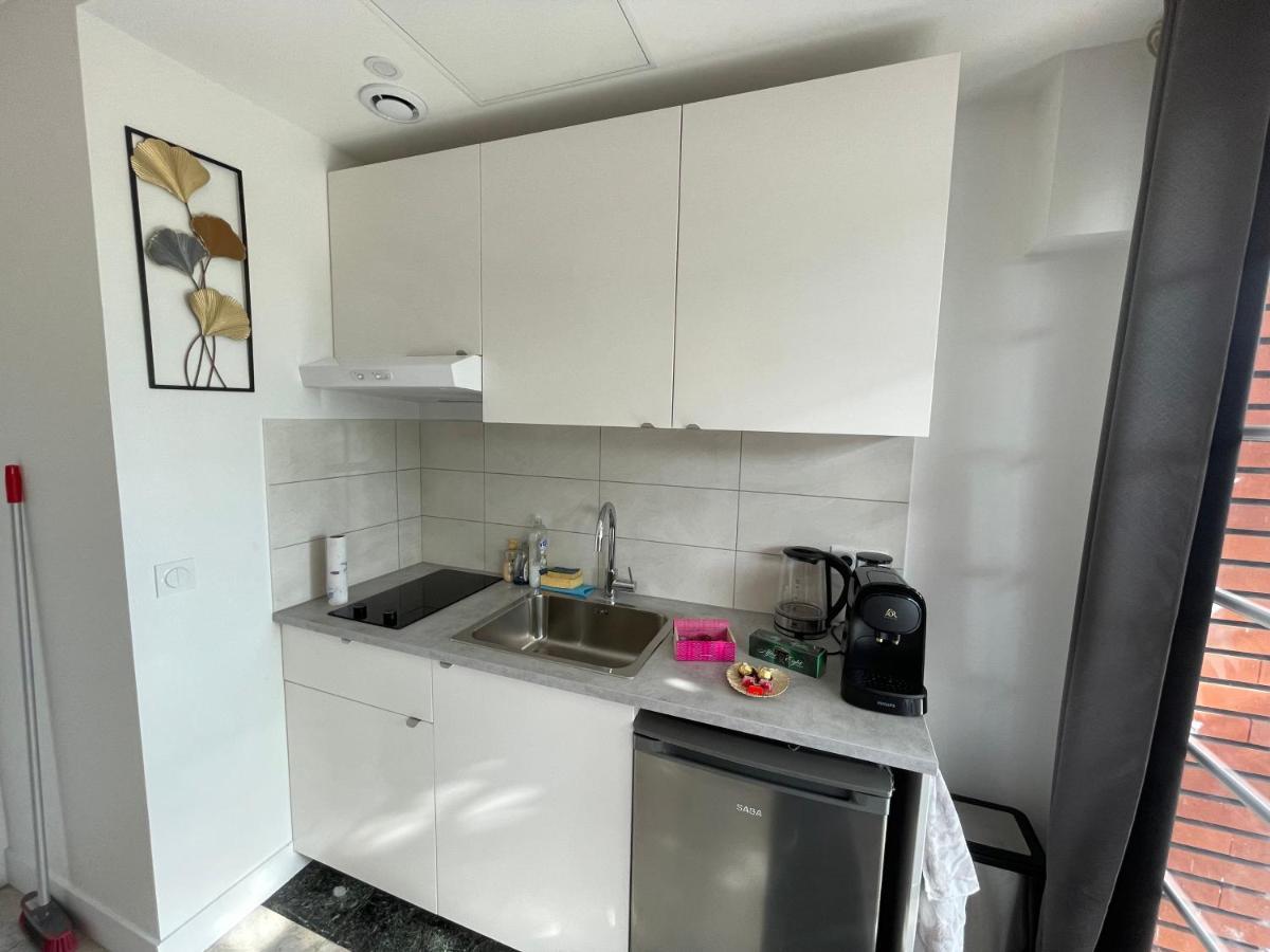 Joli T2, Terrasse Et Jardin, Ideal Pour Familles, A 15 Min De L'Aeroport Roissy Cdg Tremblay-en-France Exterior foto