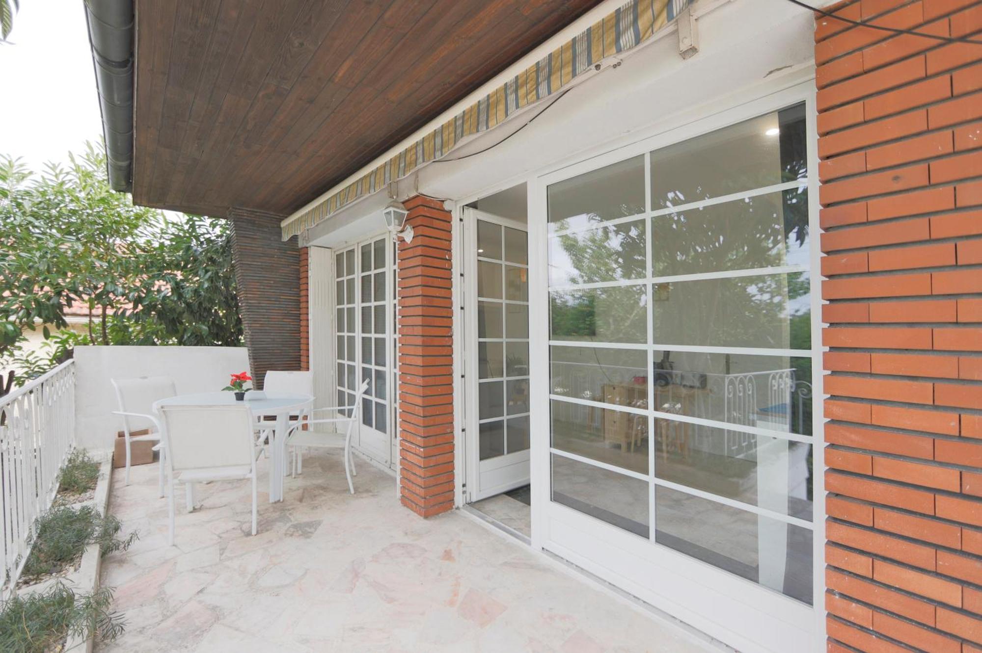 Joli T2, Terrasse Et Jardin, Ideal Pour Familles, A 15 Min De L'Aeroport Roissy Cdg Tremblay-en-France Exterior foto